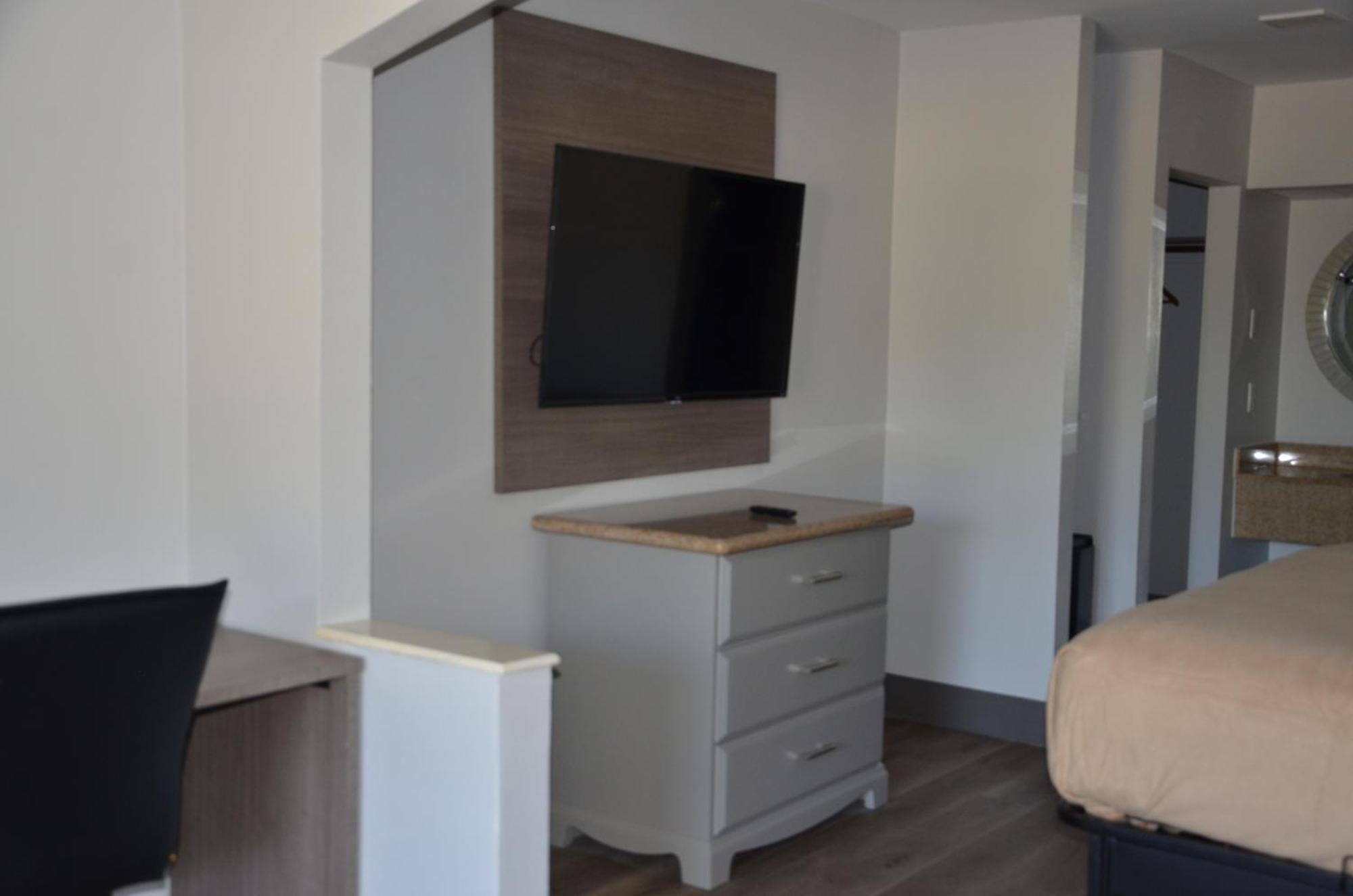 Baymont Suites Covington Esterno foto